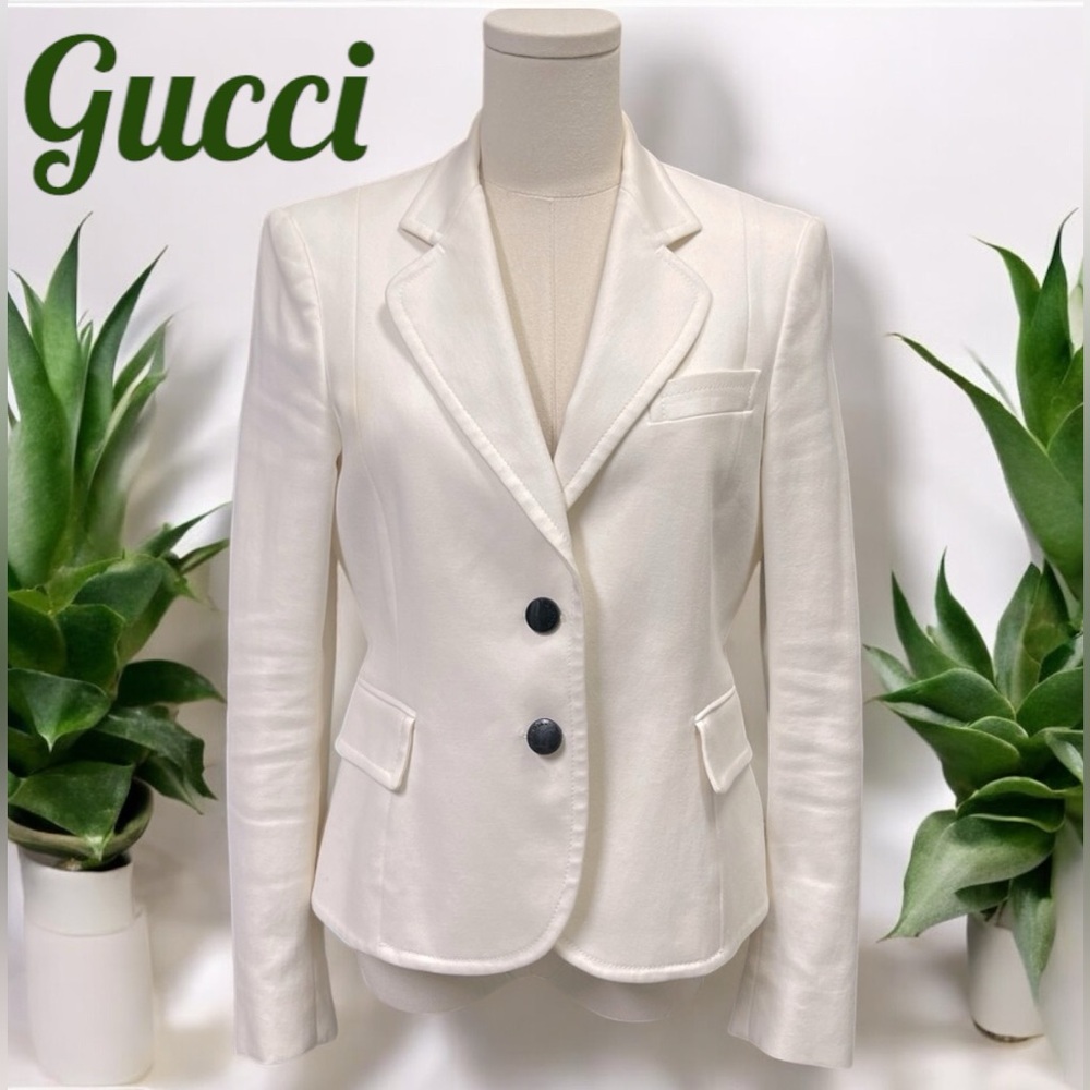 GUCCI ivory white cotton CLASSIC Blazer Jacket 44 (Large) with branded buttons
